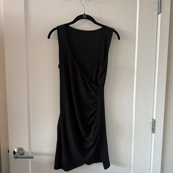 Dresses & Skirts - Slinky Black Draped Mini Dress – Size M